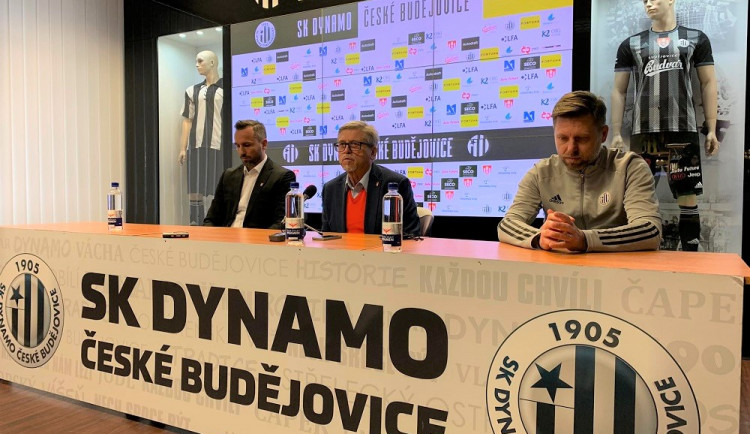 Hořké loučení se Sivokem. Čelí lživým obviněním, vzkázal jeho agent