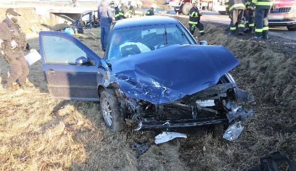 Pět zraněných a škoda v milionech. Výsledek nedělní nehody ve Smržově