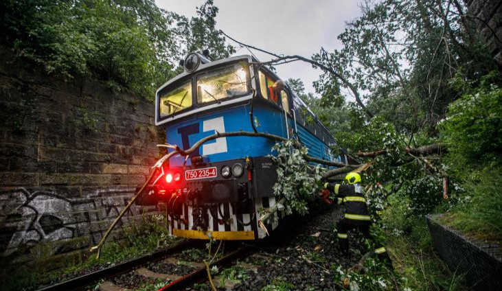 16258184726126-207-zeleznice-ok