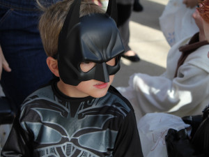 Policie v Hradci pátrala po Spidermanovi a Batmanovi, ztratili se matce cestou do školky