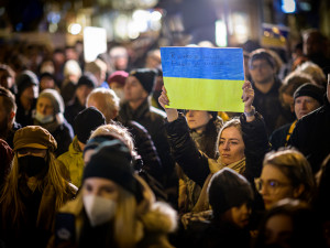 Kraj připravuje plán pomoci Ukrajině. Studenti a aktivisté organizují happeningy