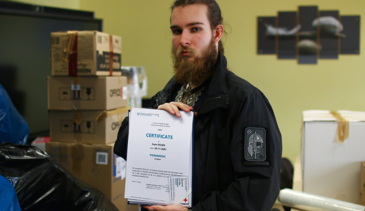 Student z TUL míří na rodnou Ukrajinu. Přináší nejen materiální pomoc