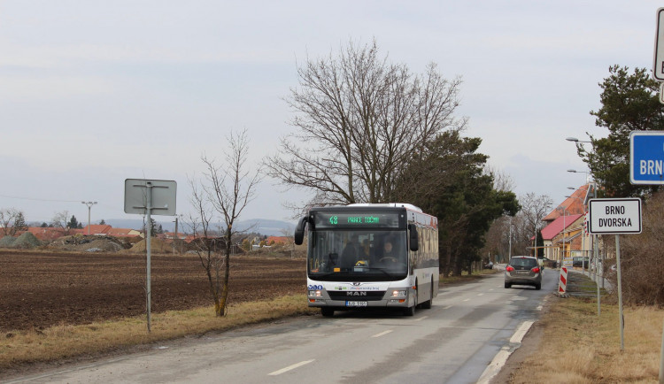 Ukrajinci se na jižní Moravě svezou veřejnou dopravou zadarmo