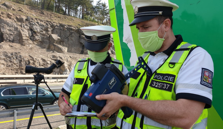 Policie zastavila řidičku, která nadýchala tři promile. Hrozí ji rok vězení