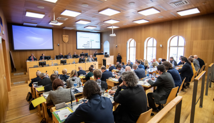 Budějovice mají přijmout přes tisíc Ukrajinců. Město uvolní na náklady spojené s krizí 10 milionů