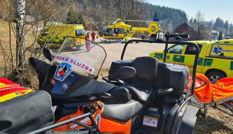 Po srážce dvou lyžařů zahynul na sjezdovce ve Špindlerově Mlýně padesátiletý Polák