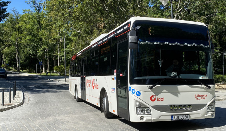 Tarifní systém Libereckého kraje IDOL od dubna sahá dál do Středočeského kraje