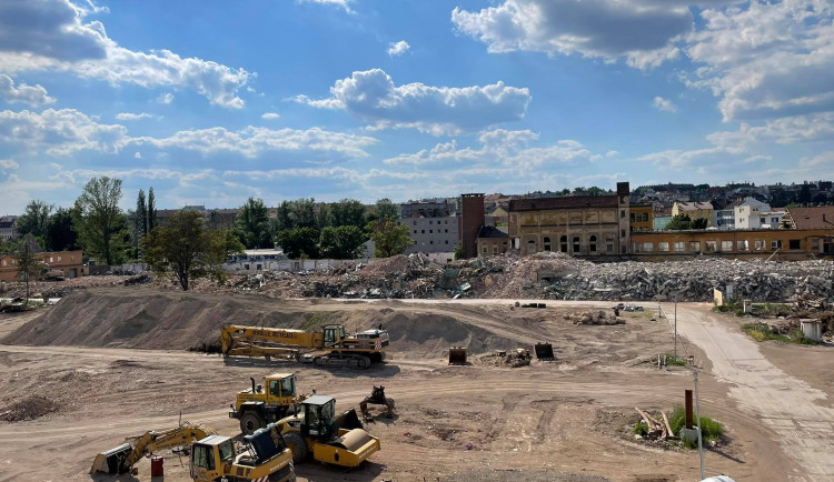 V areálu bývalé Zbrojovky vyroste základní škola i školka