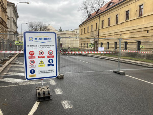 Jak vypadá uzavřená Fortna? Podívejte se na křižovatku pár dní po zahájení rekonstrukce