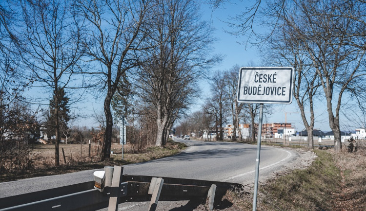 Spor kvůli územnímu plánu? Město chce firmě strhnout milion za zpoždění, ta ale penále odmítá
