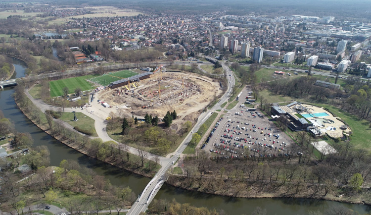 Národní sportovní agentura zastavila dotaci na stadion v Hradci Králové