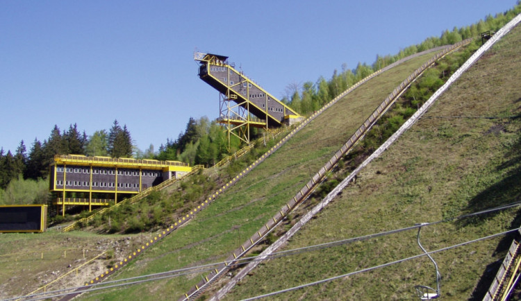 Šance pro můstky v Harrachově. Problém s pozemky vyřešen, město chce zadat studii na obnovu