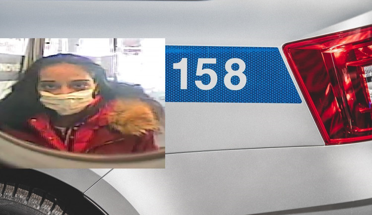 Poznáte muže a ženu na fotografiích? Snažili se vybrat peníze z karty, o kterou majitelka přišla na nádraží