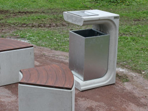 Dvůr Králové nad Labem má v parku nový veřejný gril s ohništěm