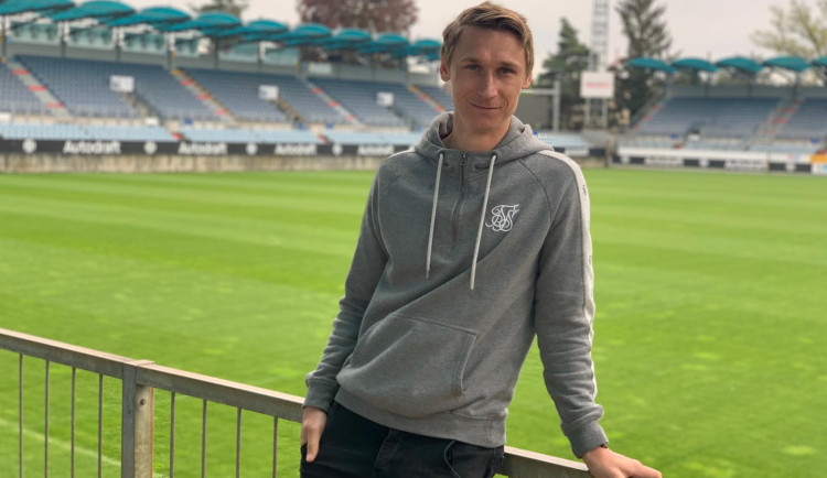 Dvakrát s Dynamem postoupil, za klub odehrál 249 zápasů. Pavel Novák se loučí a vyhlíží nové výzvy