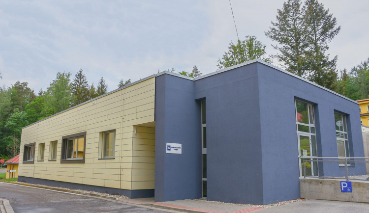 V krajské nemocnici ve Dvoře Králové začala stavba operačních sálů