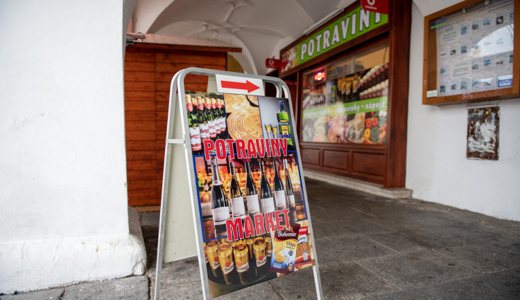 Budějovice chtějí bojovat proti vizuálnímu smogu. Podnikatelé se mohou inspirovat novým manuálem