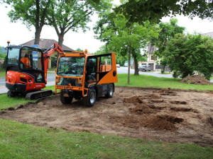 Ve Dvoře Králové se dětem otevře nové hřiště. Součástí bude i malé lanové centrum