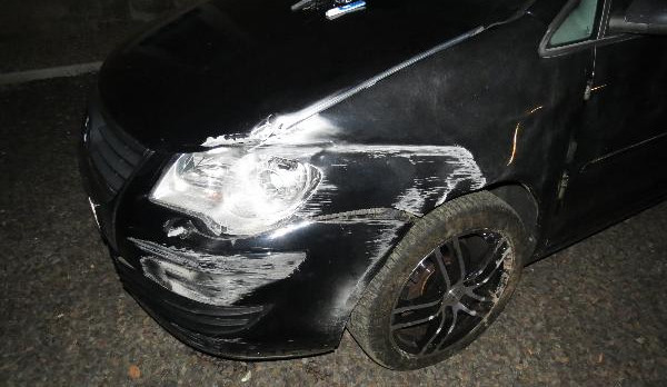 Šestnáctiletý mladík se v autě po Trutnově proháněl stovkou. Byl pod vlivem alkoholu