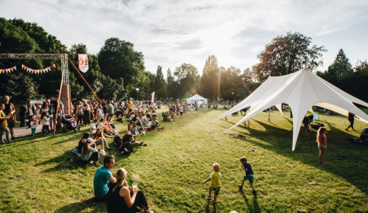 V Hradci Králové startuje Divadelňák. Během osmi dnů nabídne přes 300 vystoupení