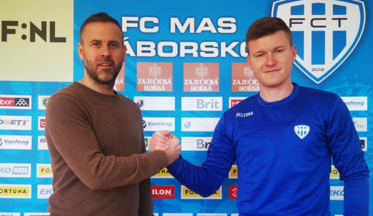 Táborsko získalo posilu se zkušenostmi z polské ligy. Loučí se Holiš