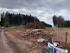 Stát podepsal smlouvu s firmou, která postaví obchvat Nové Paky. Stavba začne v září