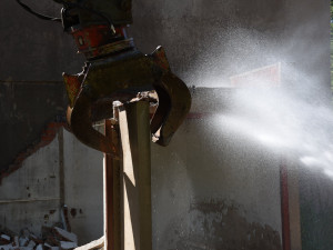 V areálu nemocnice v Rychnově nad Kněžnou začala demolice. Čeká ji modernizace