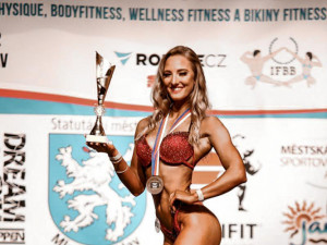 Člověk si sáhne na svoje dno, pak se mu to vrátí, říká bikini fitnesska Tereza. Sbírá úspěchy u nás i v zahraničí