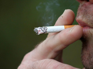 Královéhradečtí pneumonologové vybízejí kuřáky k preventivní kontrole plic