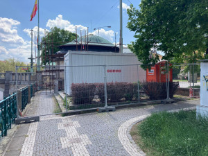 Oprava secesního kiosku na mostě v Hradci Králové dosud vyšla na asi 725 tisíc korun