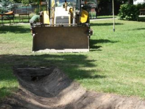 Výstavba tůní a přivaděče vody