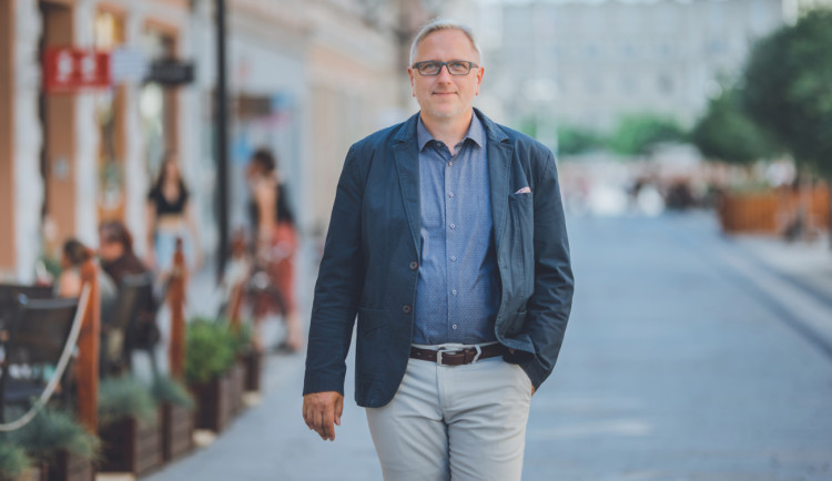 Zavedeme páteřní expresní linky MHD, slibuje jednička hradeckých Pirátů Vrbický