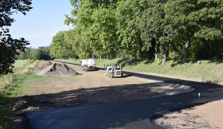 Cyklisté v Jaroměři dostanou novou cyklostezku. Půl kilometrová trasa povede podél Průmyslové ulice