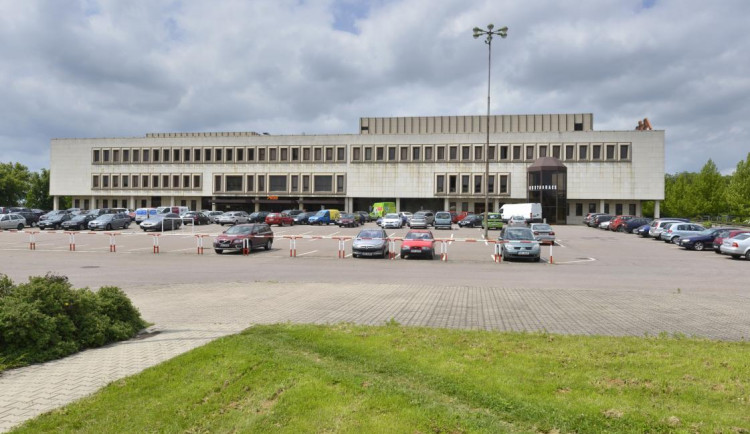 Hradec Králové se ujal vlastnických práv v kongresovém centru Aldis