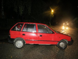 Během dvou hodin způsobil řidič dvě dopravní nehody. Byl pod vlivem alkoholu