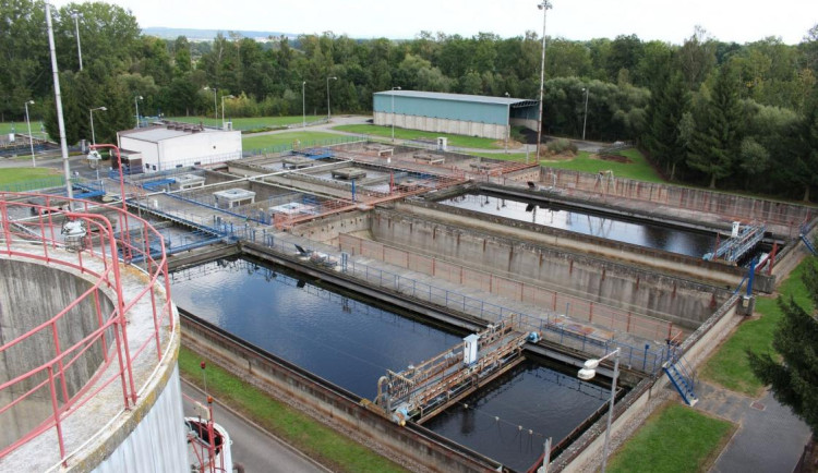 Dvůr Králové začal s rekonstrukcí čistírny odpadních vod. Náklady odhaduje na 67 milionů