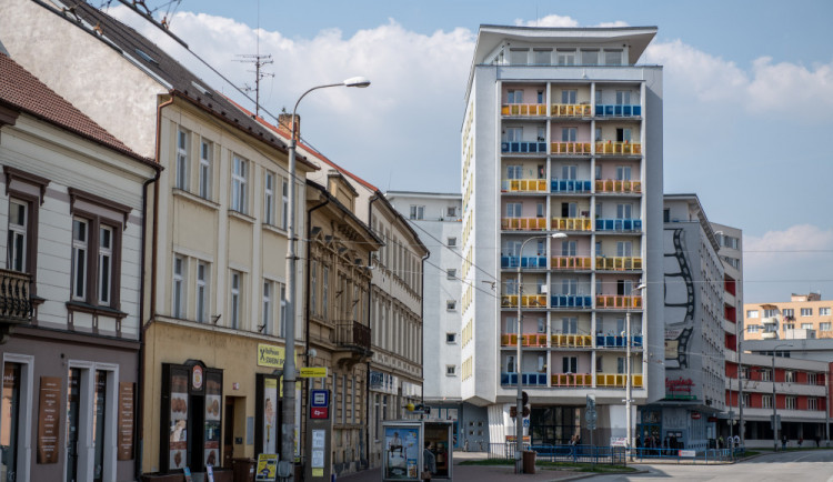 Koldům se na jeden večer otevře. Jaké má město s budovou plány?