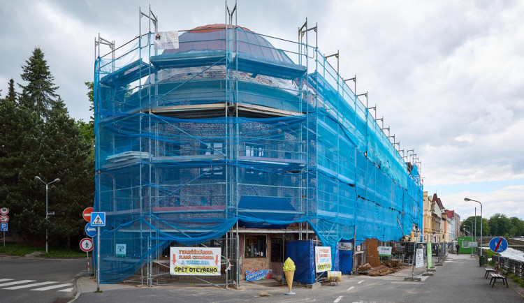 Oprava kina Vesmír v Trutnově je ve třetině. Zatím vyšla na více než 25 milionů