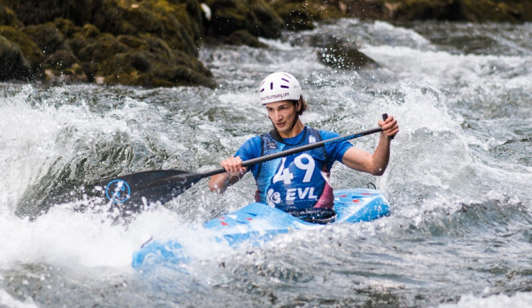 Úspěch jihočeského sjezdaře. Vaněk si z Bosny přivezl sedm medailí