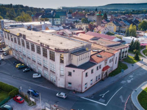 Rekonstrukce Mayerovy továrny ve Dvoře Králové bude na etapy