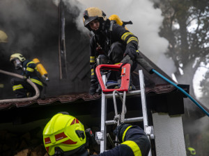 V Luisině údolí v Orlických horách shořela chalupa. Škoda je téměř pět milionů korun