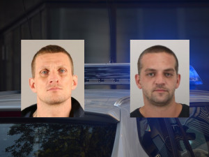 Policie pátrá po dvou mužích, kteří na Náchodsku přepadli a ukradli auto