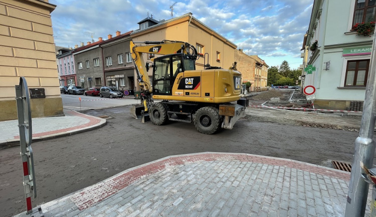 Silničáři dokončují druhou etapu rekonstrukce na Národní ulici