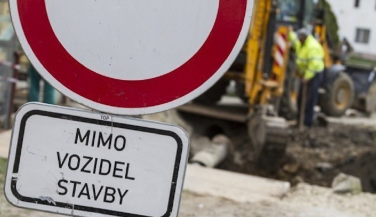 V Kounově na Rychnovsku se blíží k závěru oprava mostu za více než 40 milionů