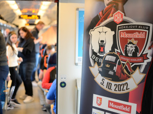 Hokejisté Hradce Králové vyhráli v Berlíně 7:3 a jsou v play off Ligy