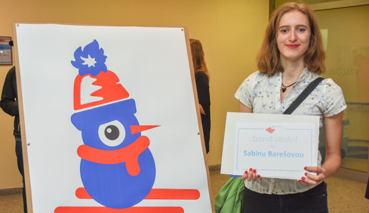 Maskotem Olympiády dětí a mládeže v Krkonoších bude sněhulák. Jak se vám líbí?