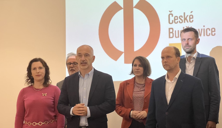 Kdo povede budějckou radnici? O některých jménech je jasno