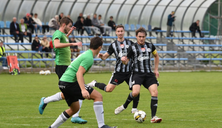 Rezerva Dynama konečně vyhrála. Jihočeši se přetahují o vedení v divizní soutěži