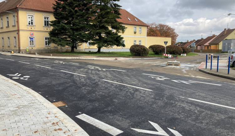 Město odmítlo navýšení ceny za opravu ulice kvůli válce na Ukrajině