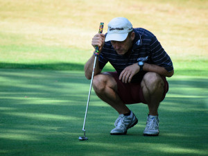 Golf už není jen pro bohaté. Je to levnější sport než lyžování, tvrdí golfový kouč Schovánek